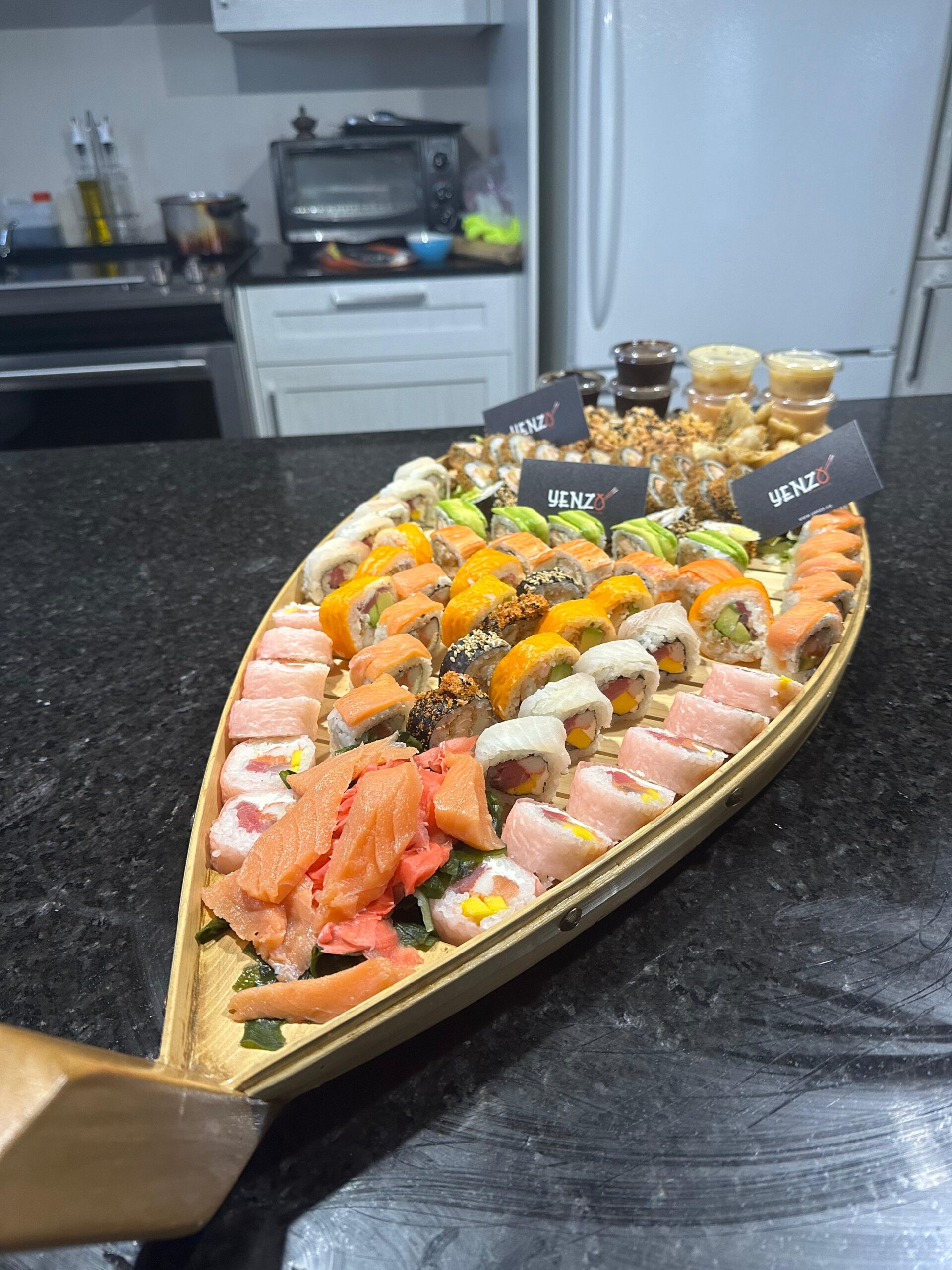 Plat Sushi